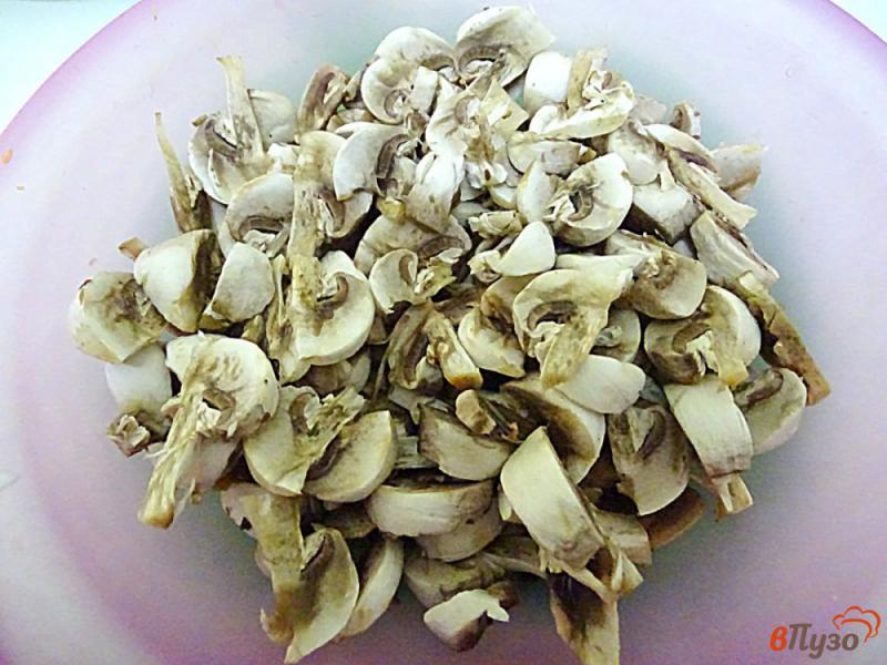 Фото приготовление рецепта: Фасоль с грибами в соусе шаг №5