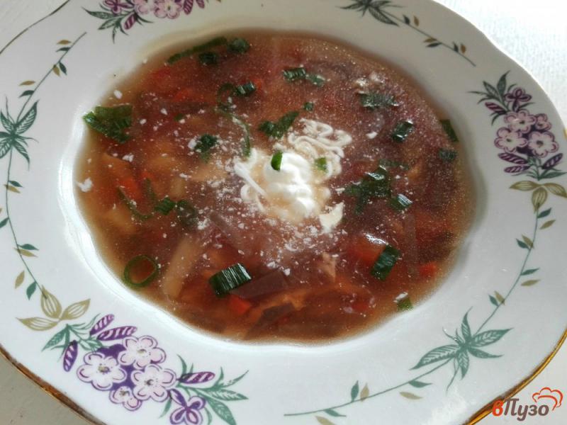 Фото приготовление рецепта: Легкий овощной суп со сметаной и зеленью шаг №7