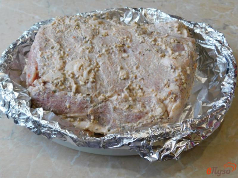 Фото приготовление рецепта: Свинина, запеченная в духовке шаг №4