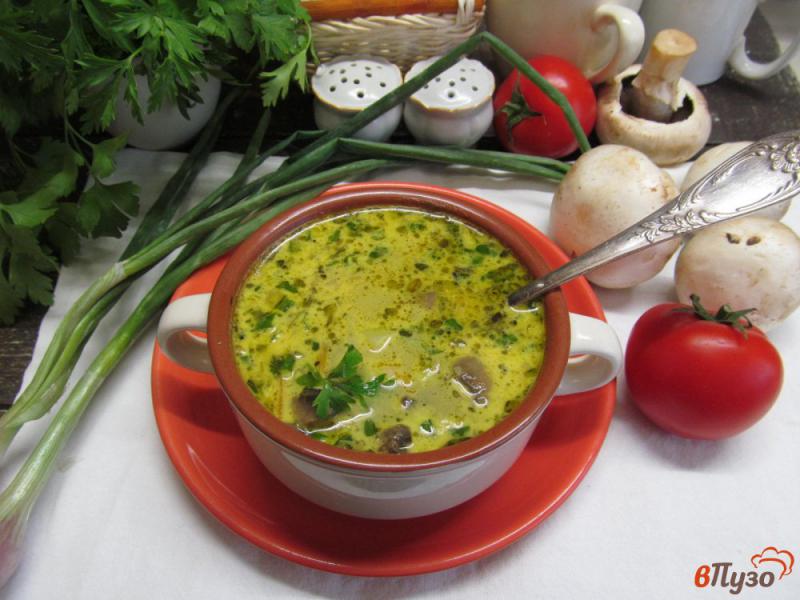 Фото приготовление рецепта: Сливочный суп с грибами и кабачком шаг №7