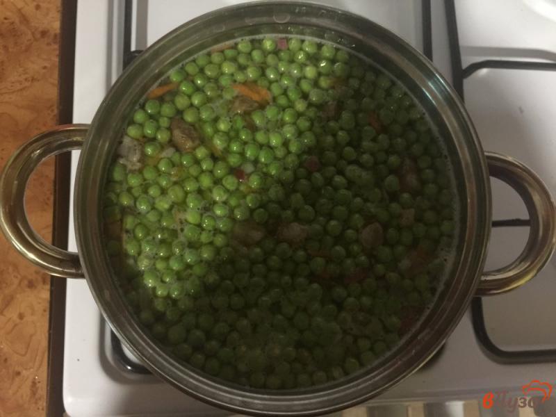 Фото приготовление рецепта: Суп из зеленого горошка с ребрами шаг №3