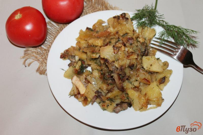 Фото приготовление рецепта: Жареный картофель в деревенском стиле шаг №5
