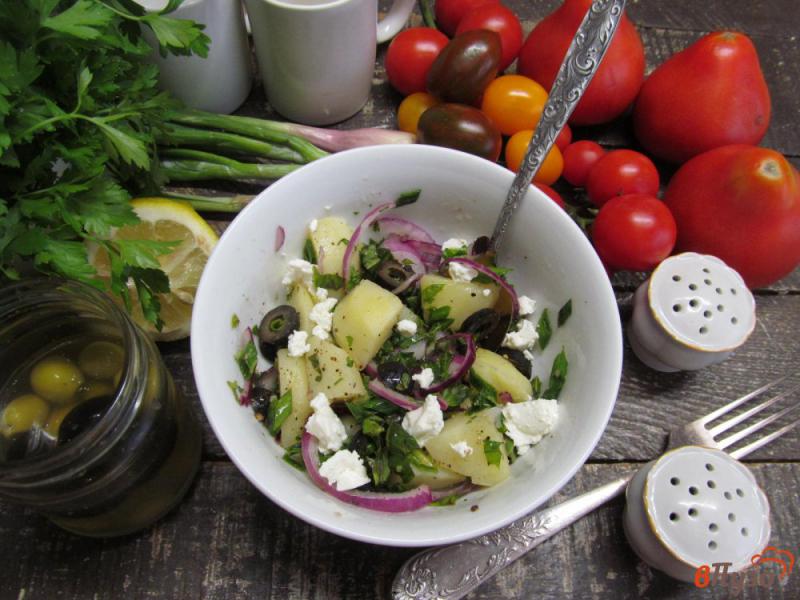 Фото приготовление рецепта: Пататосалата - греческий картофельный салат шаг №6