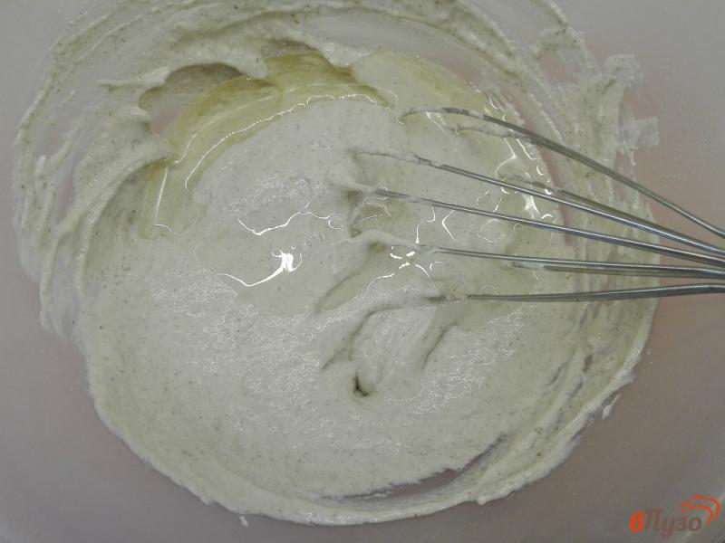 Фото приготовление рецепта: Полезные оладьи с ванильным мороженым шаг №5