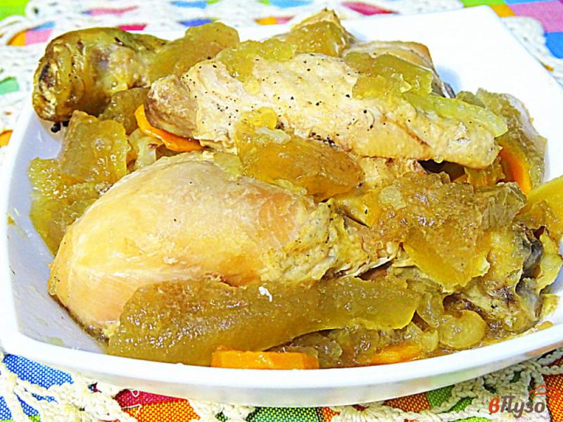 Фото приготовление рецепта: Курица в баке с овощами шаг №8