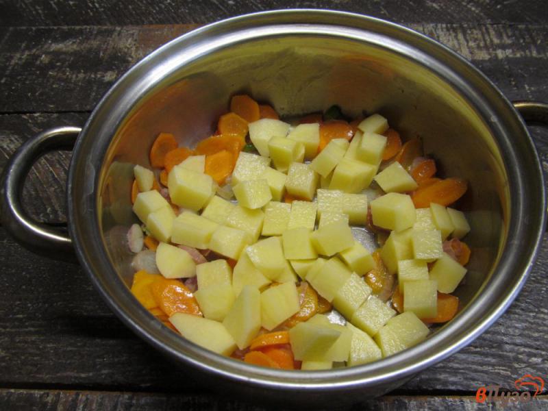 Фото приготовление рецепта: Овощной суп со сливками шаг №2