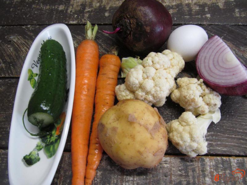 Фото приготовление рецепта: Овощной салат с картофелем и цветной капустой шаг №1