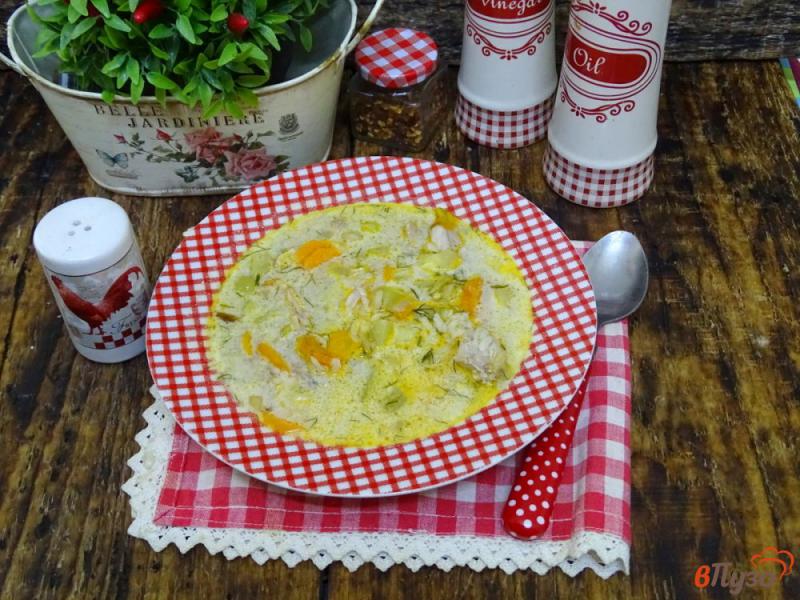Фото приготовление рецепта: Суп с рисом и кабачками шаг №8