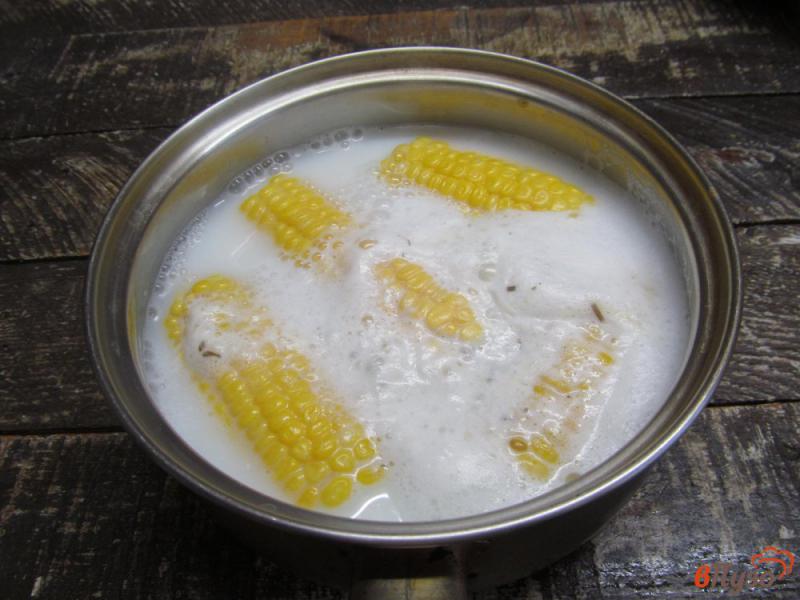 Фото приготовление рецепта: Кукуруза в молоке шаг №3