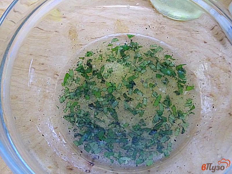 Фото приготовление рецепта: Закуска из помидоров с луком шаг №4