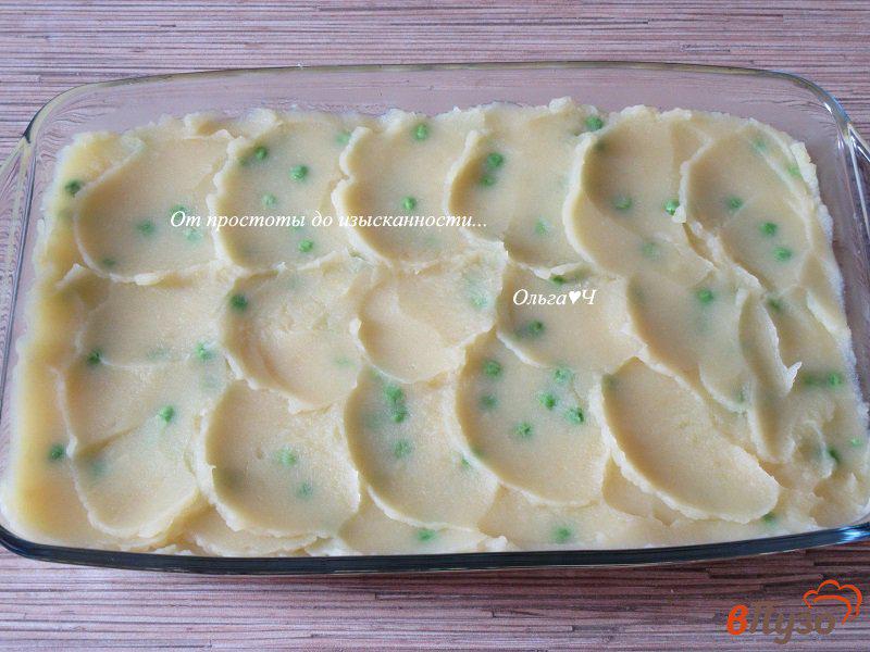 Фото приготовление рецепта: Шепардский пирог с чечевицей и грибами шаг №6