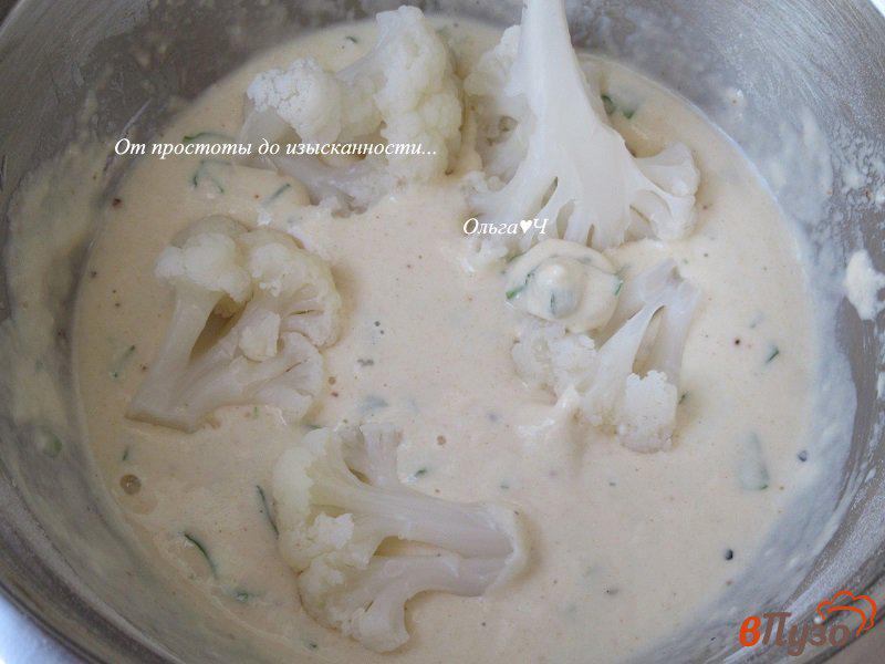 Фото приготовление рецепта: Цветная капуста в пряном кляре шаг №3