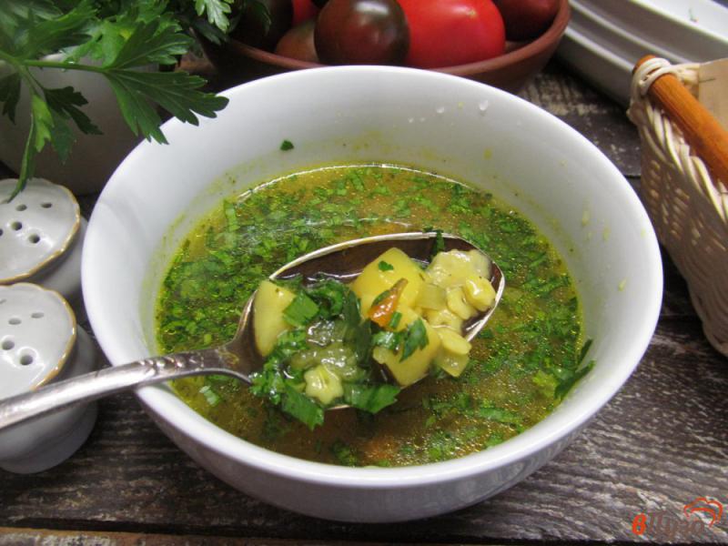 Фото приготовление рецепта: Вермишелевый суп на утином бульоне шаг №5