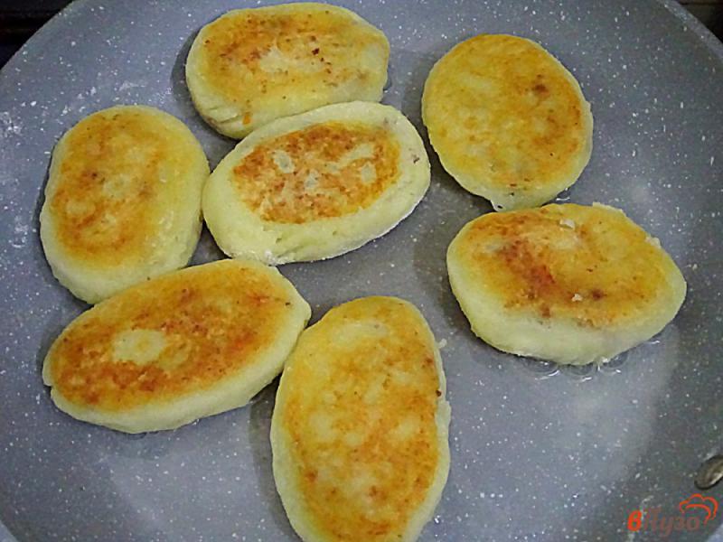 Фото приготовление рецепта: Картофельныен зразы без яиц,  с мясом шаг №8