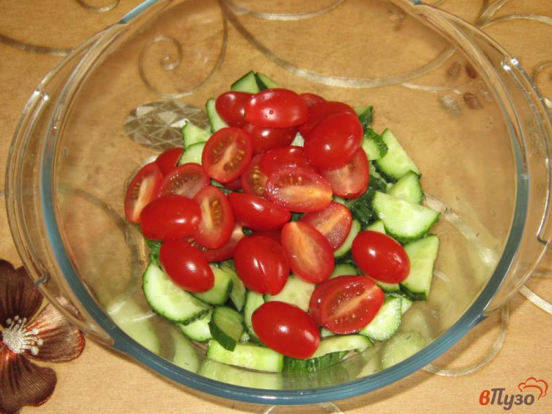 Фото приготовление рецепта: Овощной салат с помидорами черри шаг №2