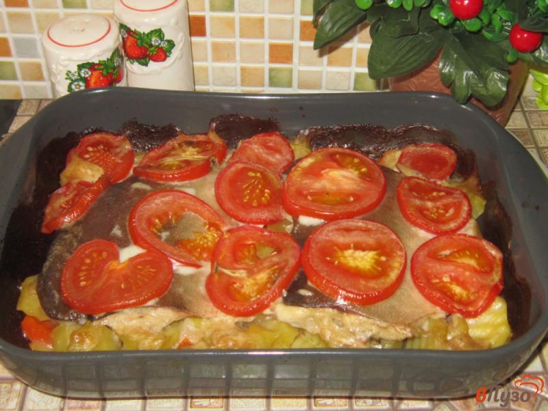 Фото приготовление рецепта: Горбуша запеченная с овощами в духовке шаг №6