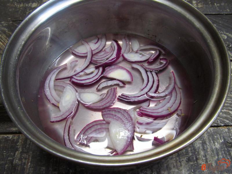 Фото приготовление рецепта: Салат из огурцов шаг №2