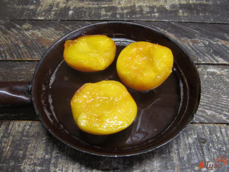 Фото приготовление рецепта: Десерт из персика для взрослых шаг №7