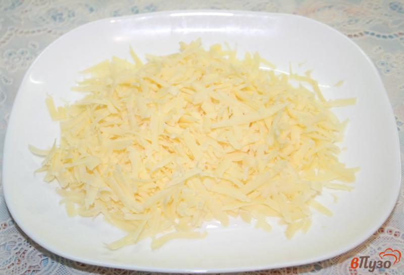 Фото приготовление рецепта: Лосось запеченный с грибами и сыром «нежный» шаг №5