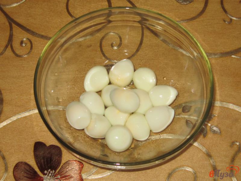Фото приготовление рецепта: Закуска из перепелиных яиц шаг №2