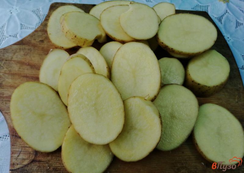 Фото приготовление рецепта: Картофель с беконом на мангале шаг №2