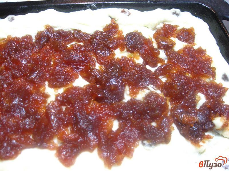 Фото приготовление рецепта: Пирог с яблочным повидлом шаг №7