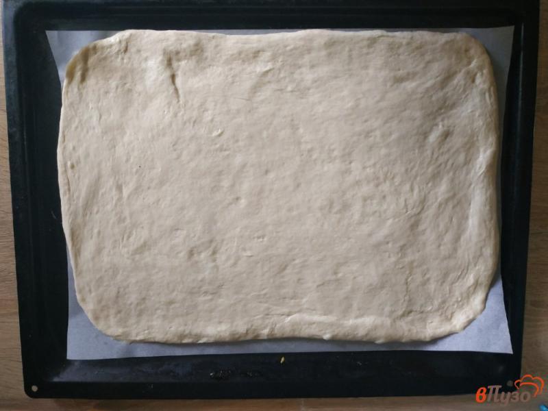 Фото приготовление рецепта: Пицца с грибами по-домашнему шаг №2