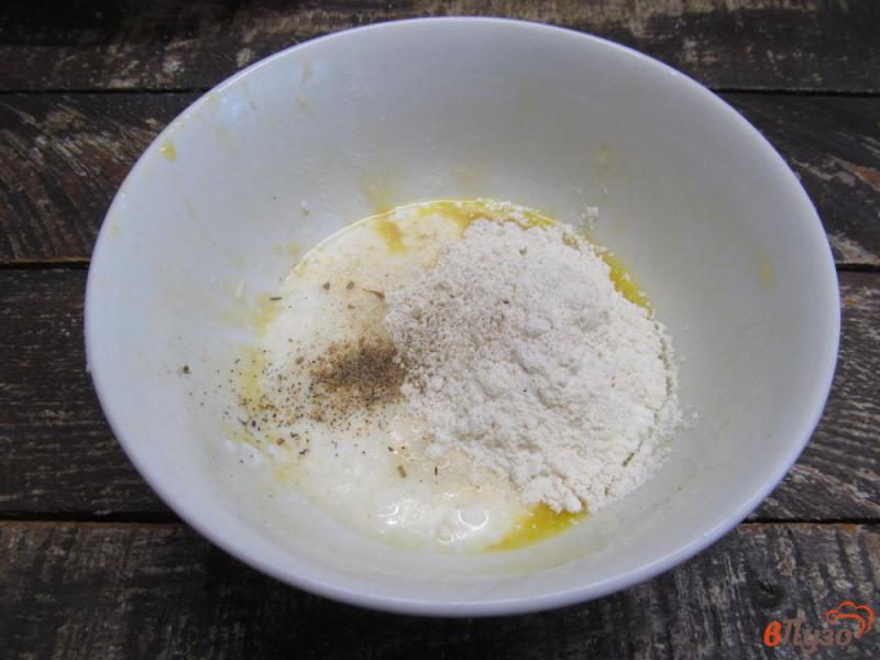 Фото приготовление рецепта: Шницель из телятины с луковыми пирожками шаг №9