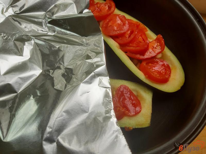 Фото приготовление рецепта: Баклажаны запеченные под сыром шаг №8