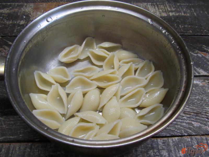 Фото приготовление рецепта: Запеканка из макарон с баклажаном шаг №4