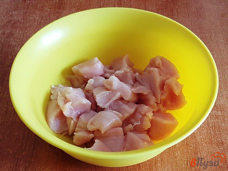 Фото приготовление рецепта: Шашлычки из курицы по-тайски шаг №2