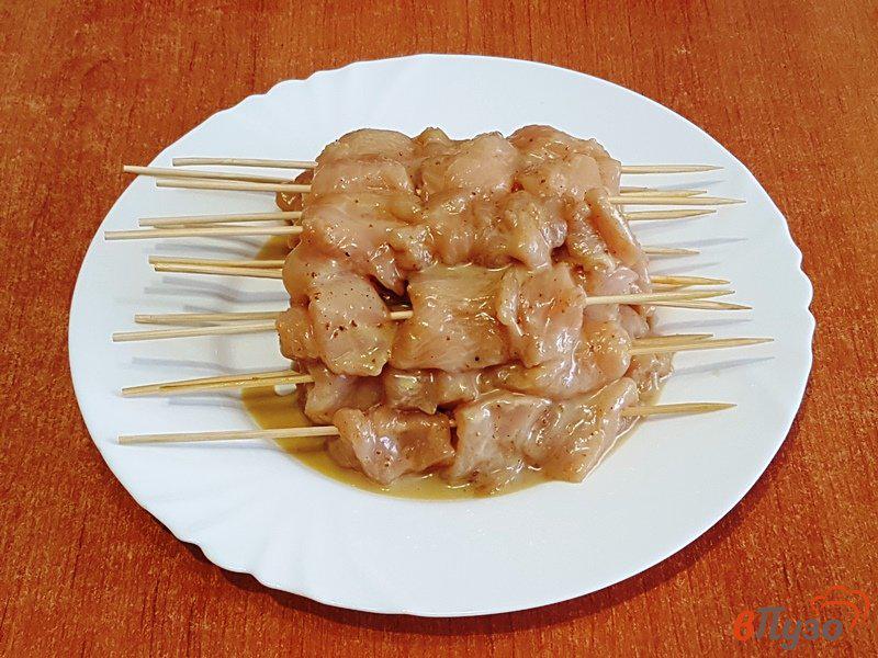 Фото приготовление рецепта: Шашлычки из курицы по-тайски шаг №5