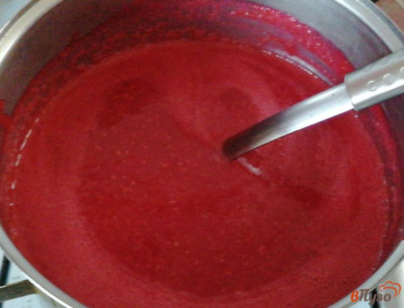 Фото приготовление рецепта: Малиновое варенье с агар-агаром шаг №9