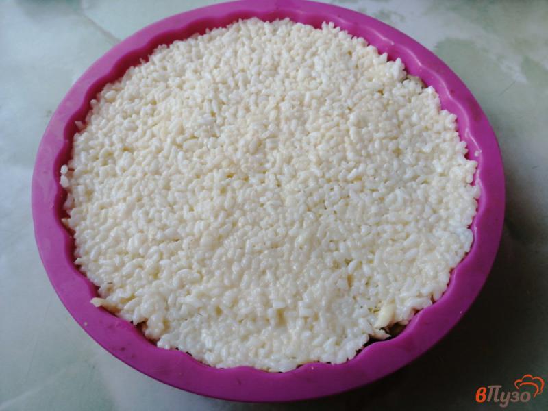 Фото приготовление рецепта: Рисовая запеканка с шампиньонами шаг №11