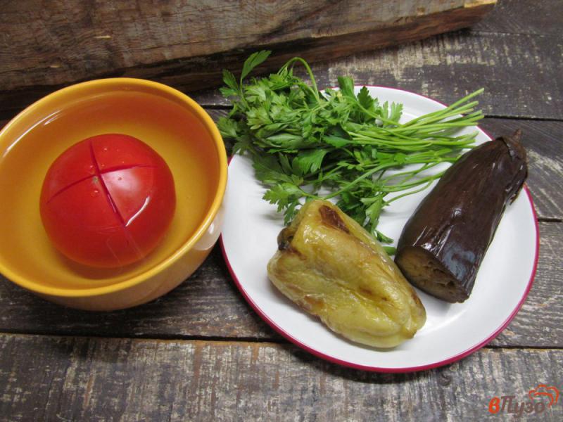 Фото приготовление рецепта: Салат из печеных овощей с рисом шаг №3