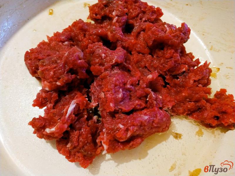 Фото приготовление рецепта: Каннеллони с мясом и грибами шаг №4