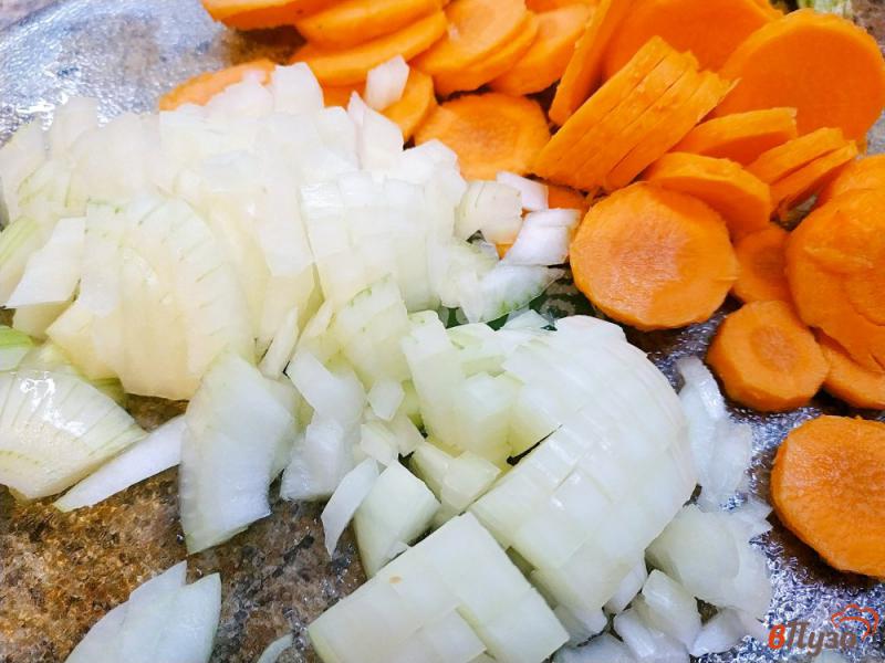 Фото приготовление рецепта: Запеченная картошка с кукурузой шаг №5