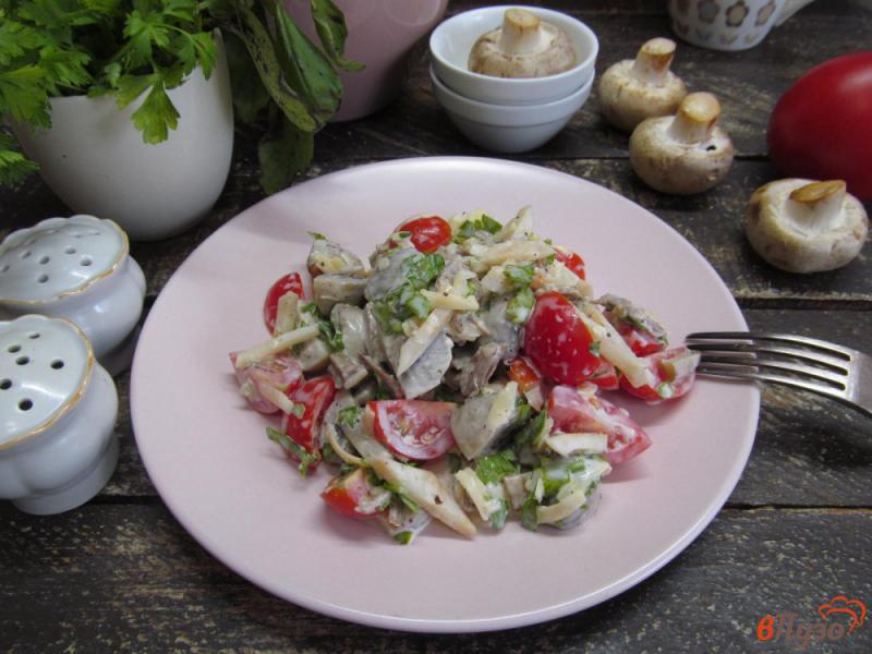 Фото приготовление рецепта: Мясной салат с шампиньоном и сельдереем шаг №8