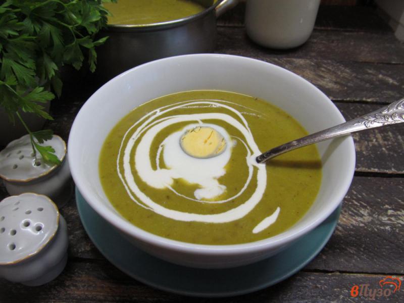 Фото приготовление рецепта: Крем - суп из овощей со щавелем шаг №7