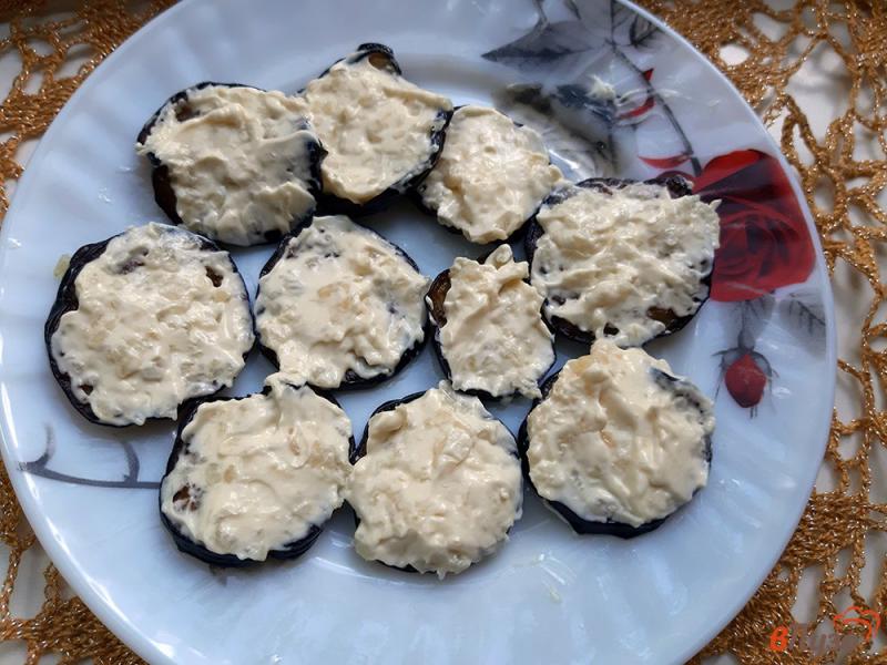 Фото приготовление рецепта: Закуска из баклажан с маслинами шаг №6