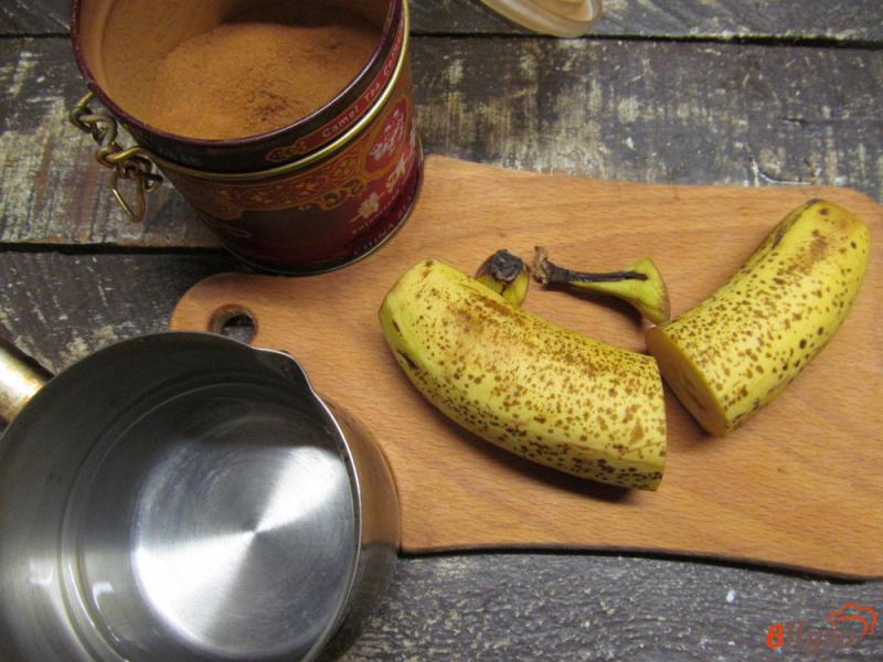 Фото приготовление рецепта: Банановый чай на ночь шаг №1