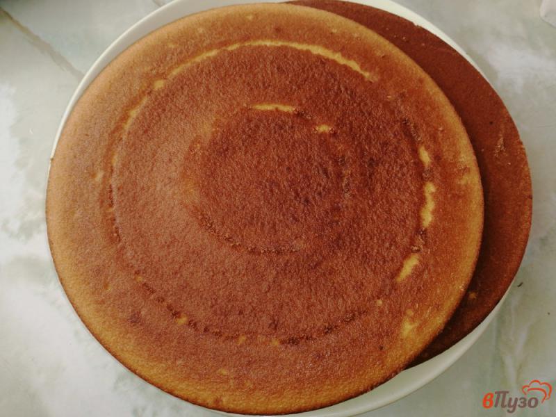 Фото приготовление рецепта: Пирог с малиновым кремом и безе шаг №1