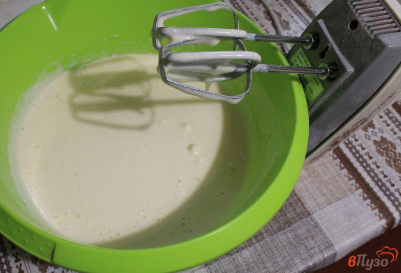 Фото приготовление рецепта: Классический бисквит в мультиварке шаг №2