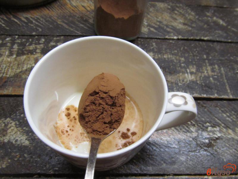 Фото приготовление рецепта: Молочный десерт с какао шаг №3