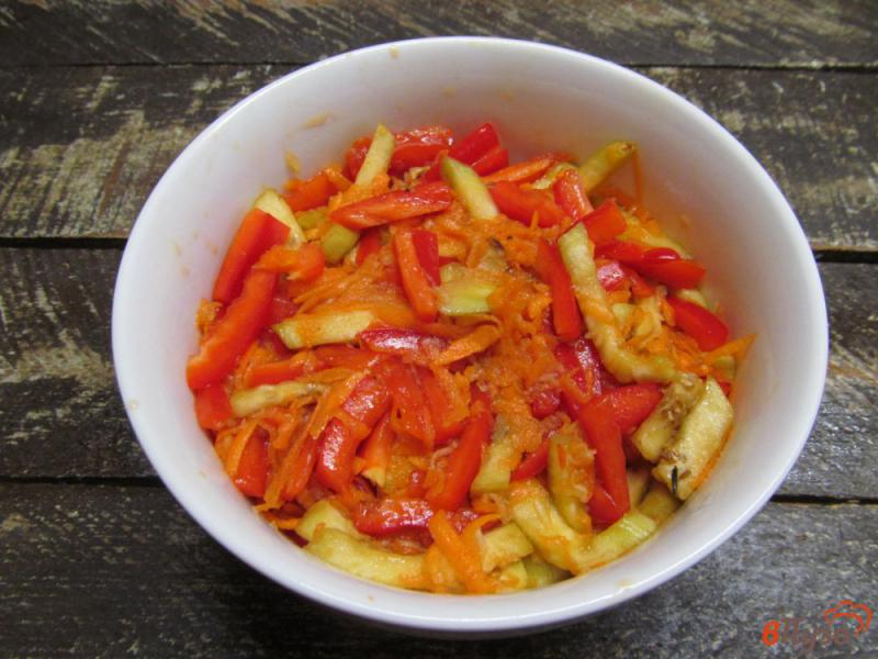 Фото приготовление рецепта: Салат из баклажана с морковью шаг №6
