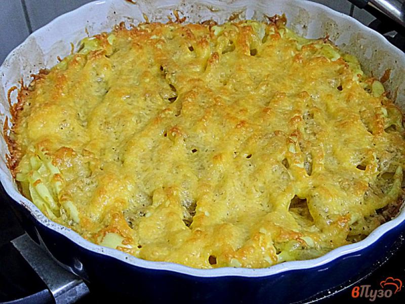 Фото приготовление рецепта: Картофель запеченный под сыром шаг №7