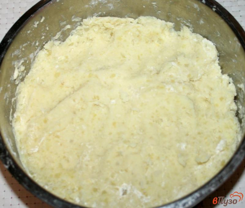 Фото приготовление рецепта: Картофельные зразы с белыми грибами шаг №3