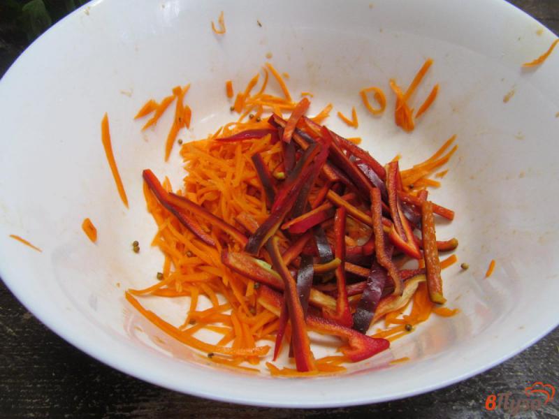 Фото приготовление рецепта: Салат «Морковча» по-корейски шаг №4