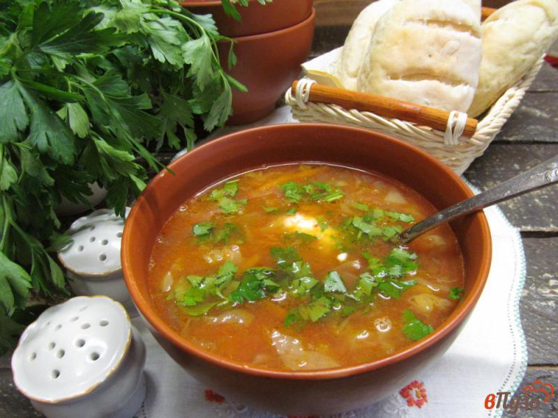 Фото приготовление рецепта: Капустный суп с чечевицей шаг №8