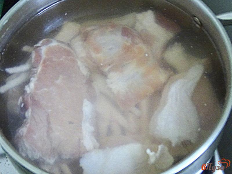 Фото приготовление рецепта: Холодец из свинины и курицы шаг №3